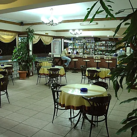 Kardelen Apart Hotel 3* Alanya