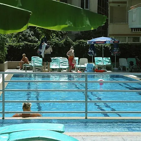 Apartahotel Kardelen Apart Hotel 3*