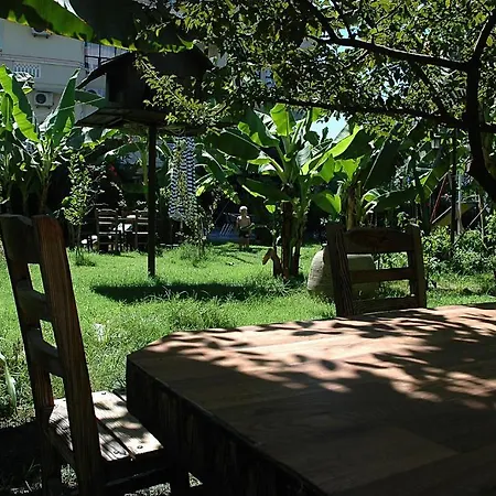 מלון דירות Kardelen Apart Hotel